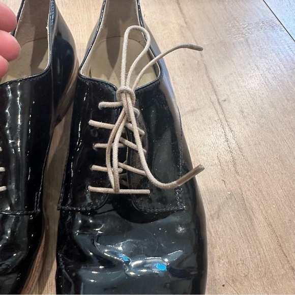 Agl Attilio Giusti Leombruni
Women's Black Oxford Flats Lace Up Patent - Picture 4 of 5